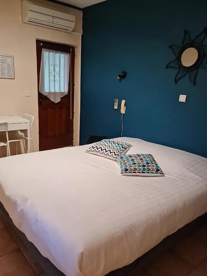 Auberge La Folie Sausset-les-Pins 2*,